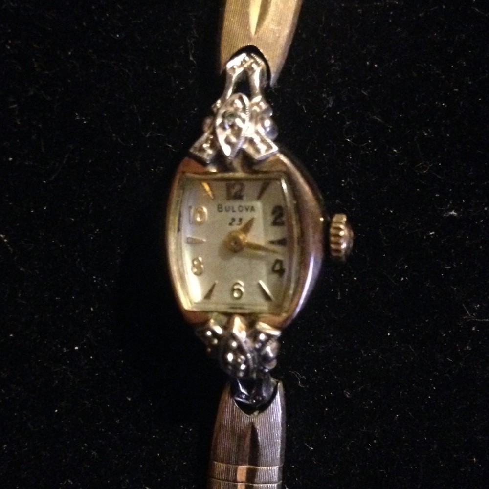 Vintage Bulova Wind Up Watch